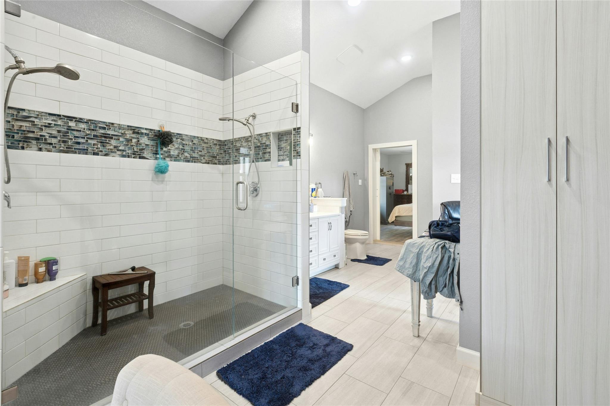 1498 County Road 313, Lexington, TX 78947