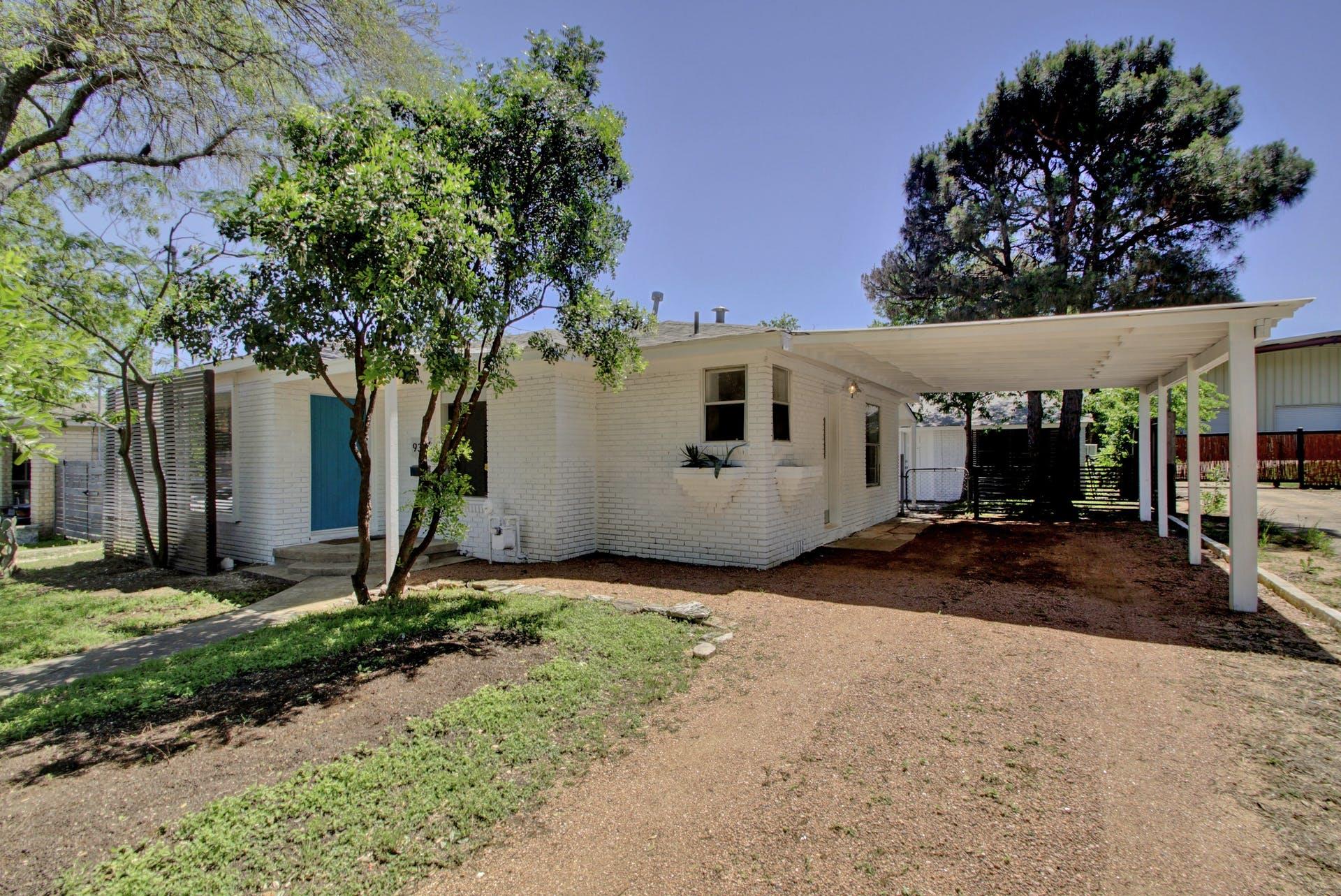 935 E 53 1/2 St # A, Austin, TX 78751