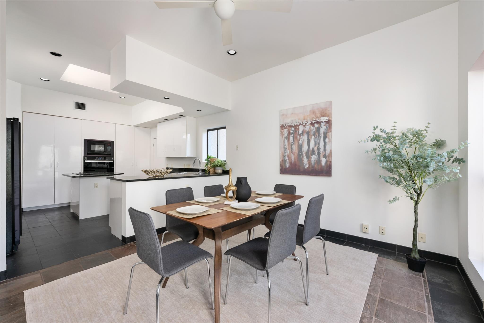 8404 Lone Mesa, Austin, TX 78759