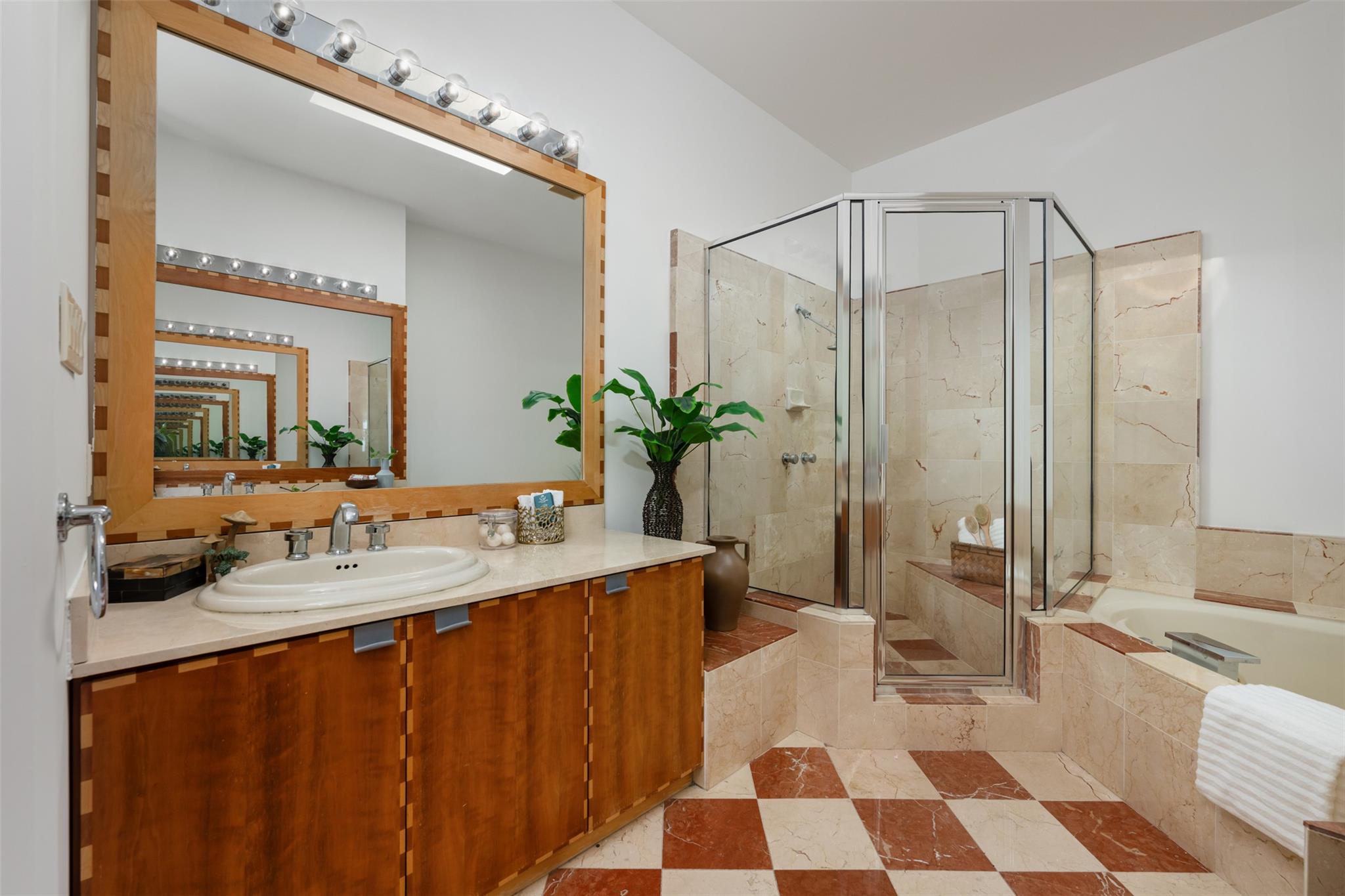 8404 Lone Mesa, Austin, TX 78759