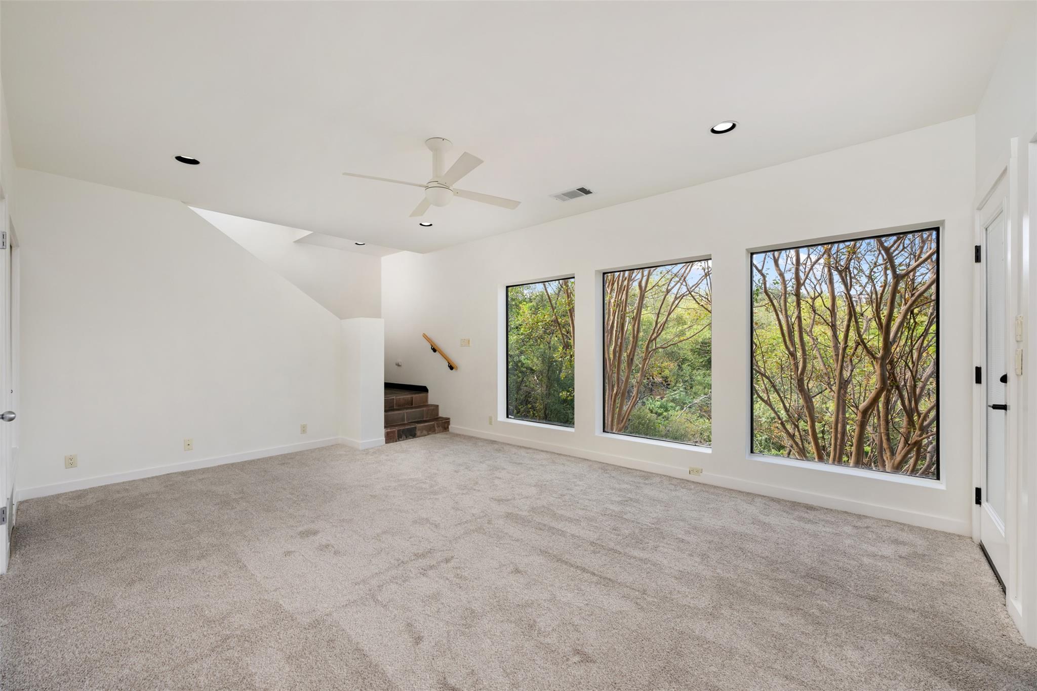 8404 Lone Mesa, Austin, TX 78759
