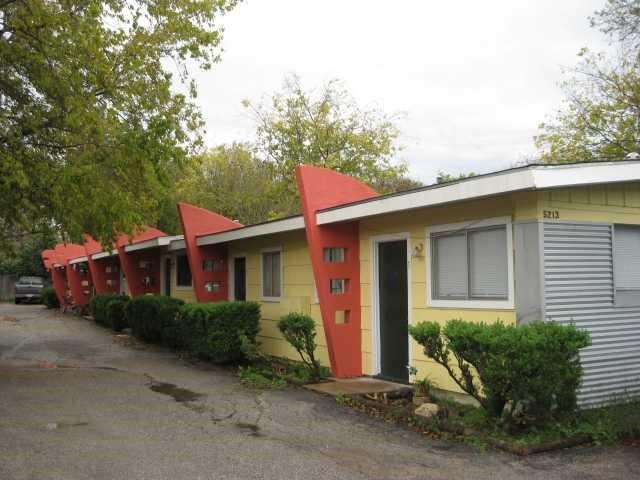 5213 Joe Sayers Ave # 1, Austin, TX 78756