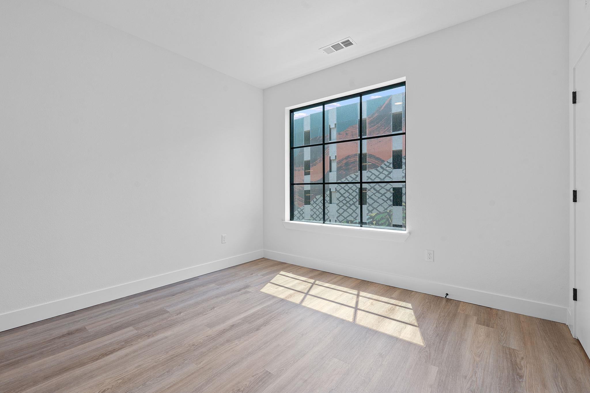 4315 S Congress Ave # 313, Austin, TX 78745