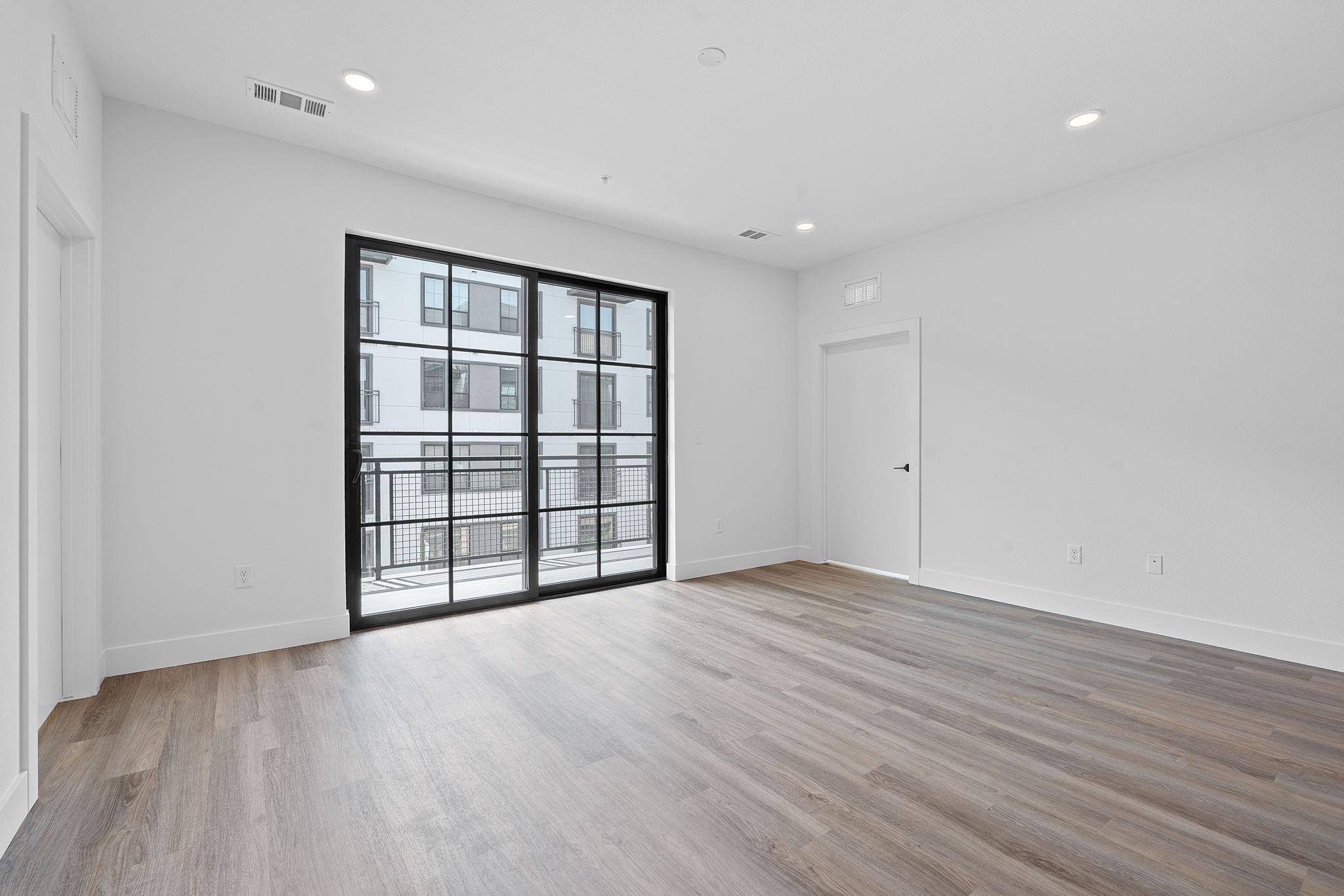 4315 S Congress Ave # 313, Austin, TX 78745