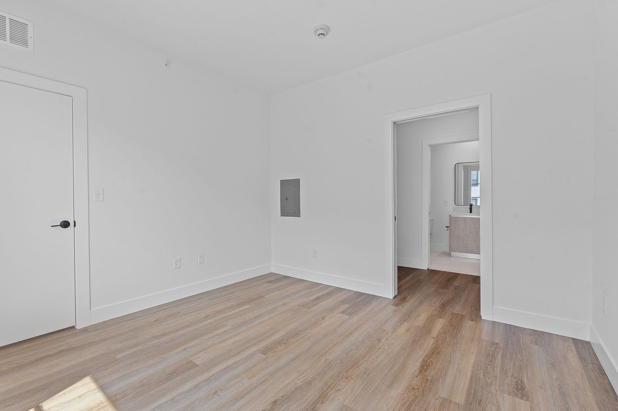 4315 S Congress Ave # 313, Austin, TX 78745