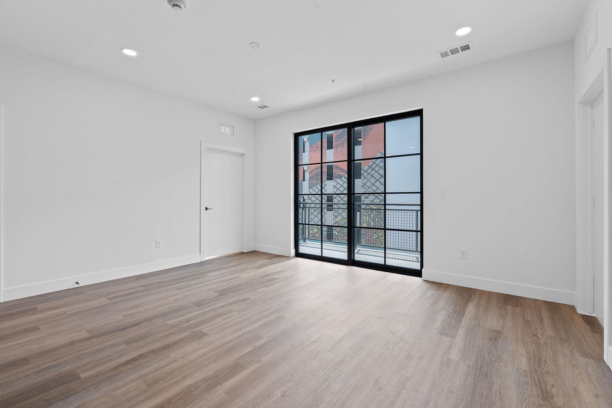 4315 S Congress Ave # 313, Austin, TX 78745