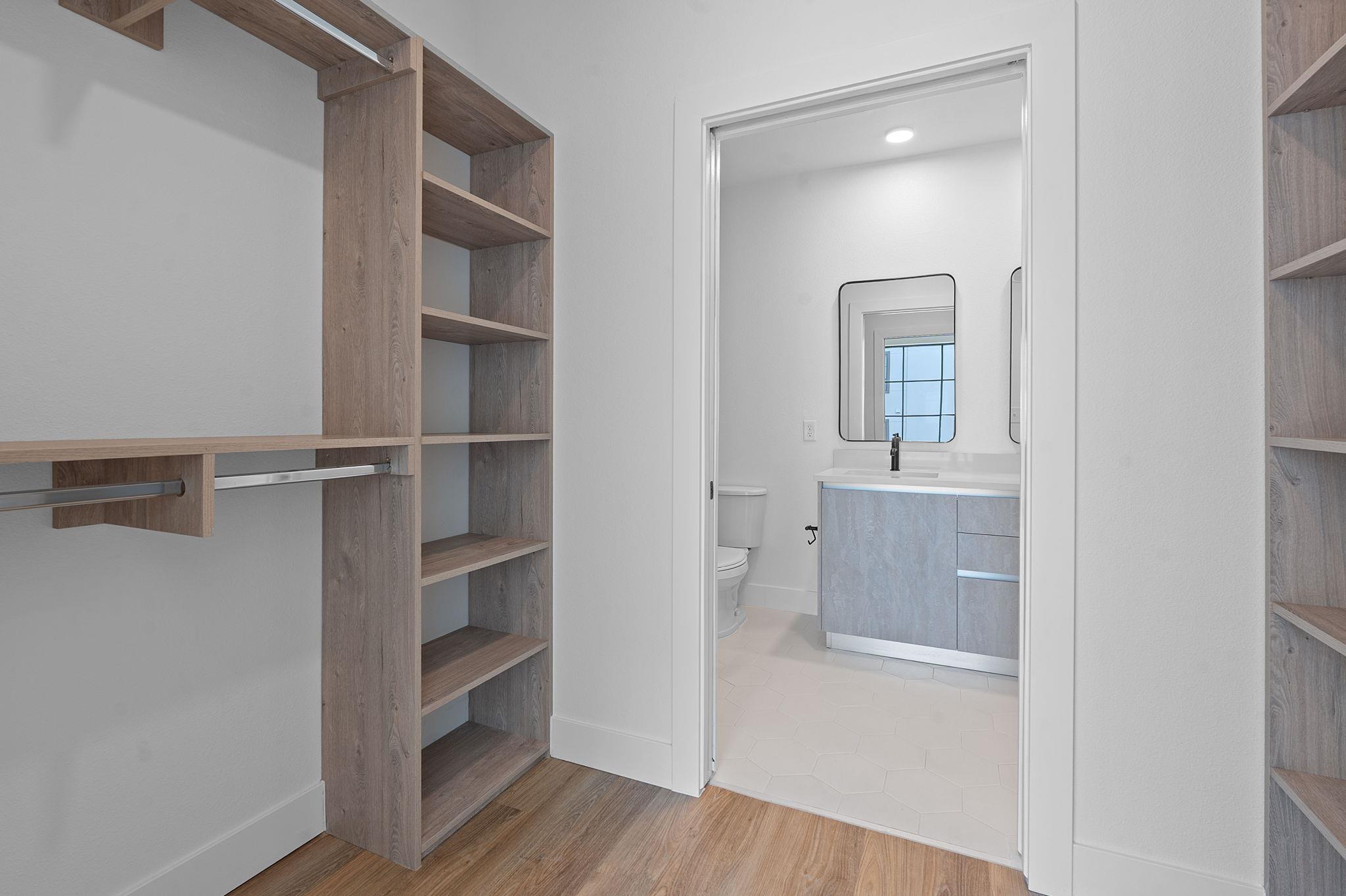 4315 S Congress Ave # 313, Austin, TX 78745