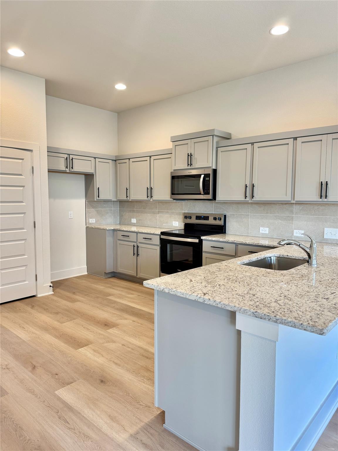 100 Zayd Ct # A, Jarrell, TX 76537