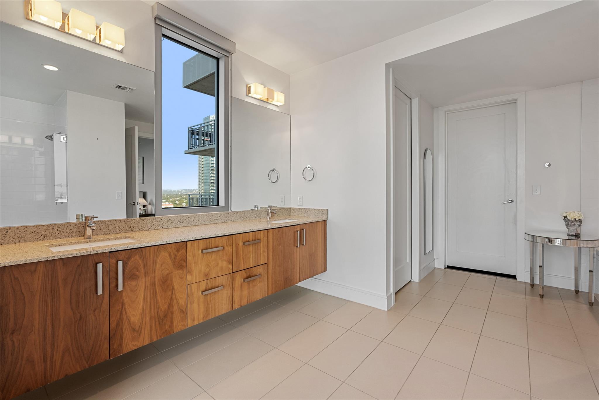 222 West Ave # 1901, Austin, TX 78701