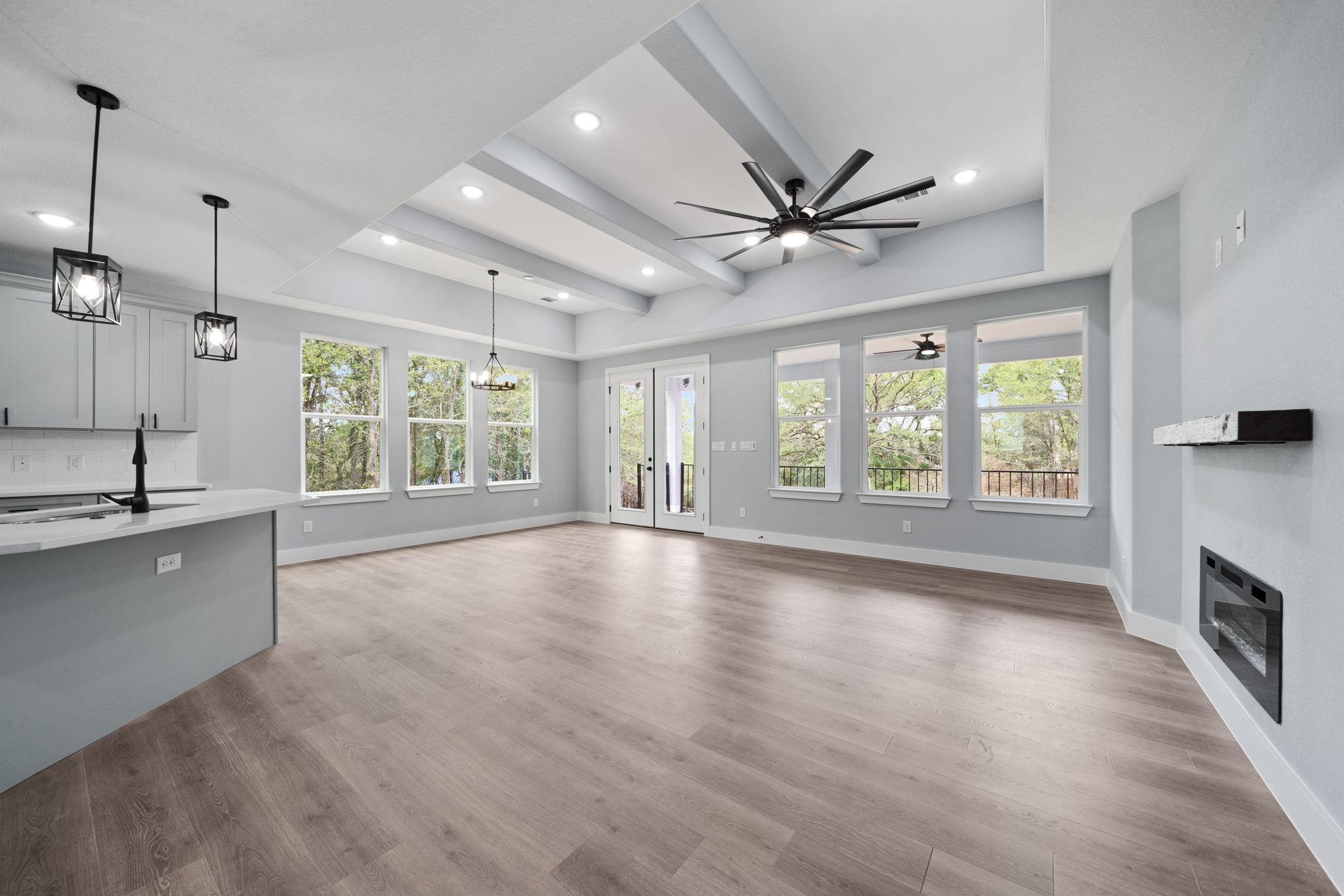 106 Halawa Ct, Bastrop, TX 78602