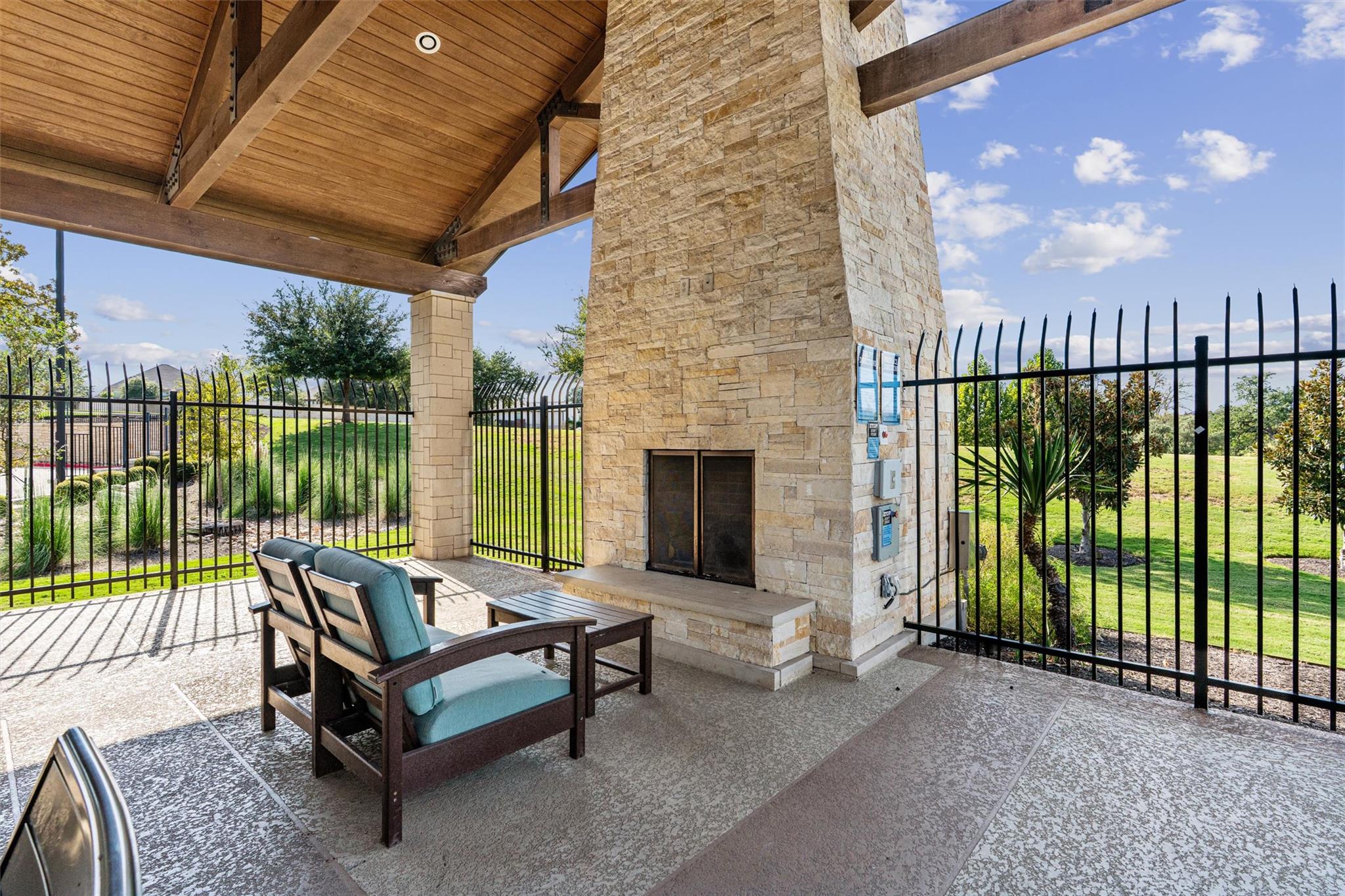 285 Gaida Loop, Georgetown, TX 78628
