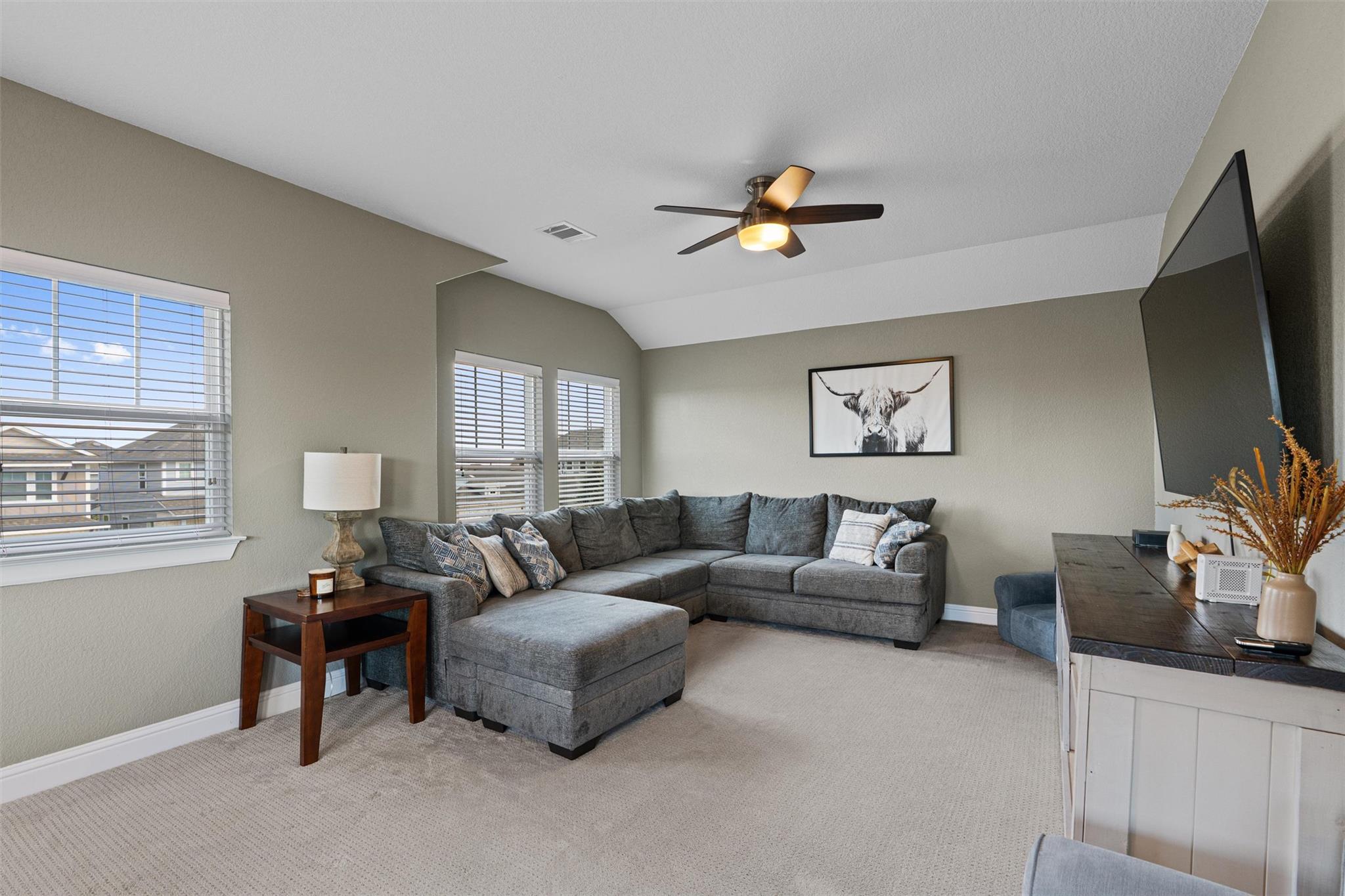 285 Gaida Loop, Georgetown, TX 78628