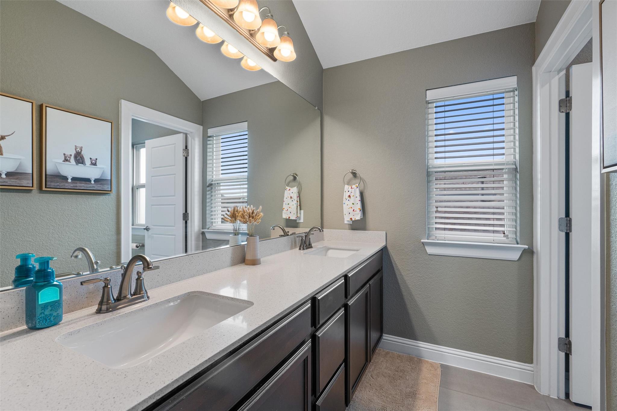 285 Gaida Loop, Georgetown, TX 78628