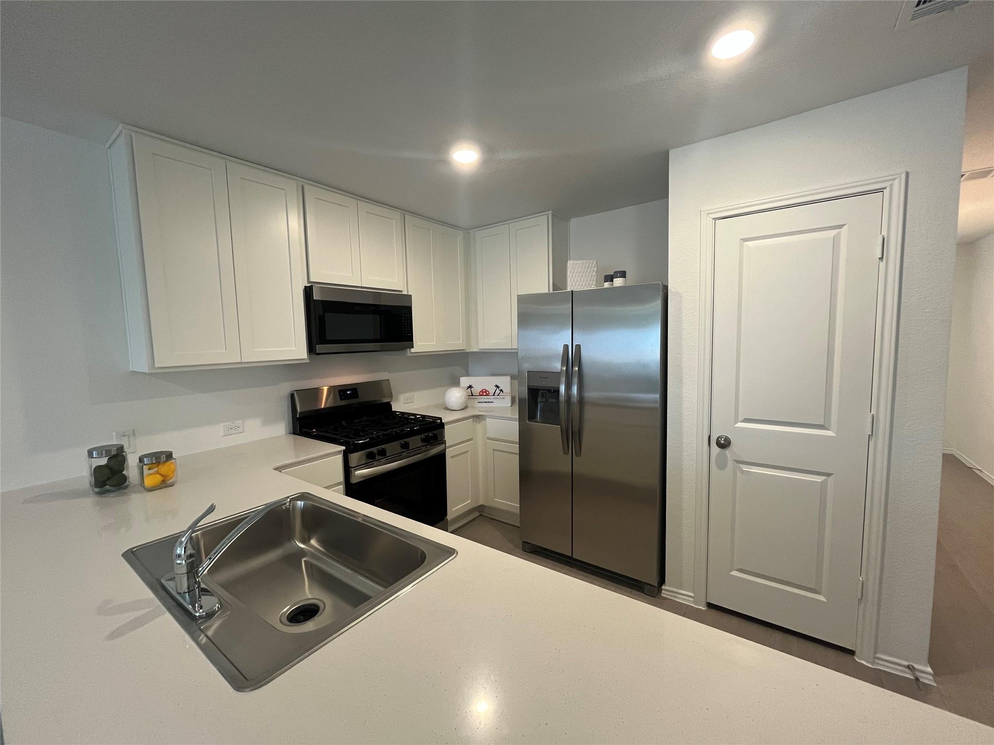 244 Ammolite Ln, Maxwell, TX 78656