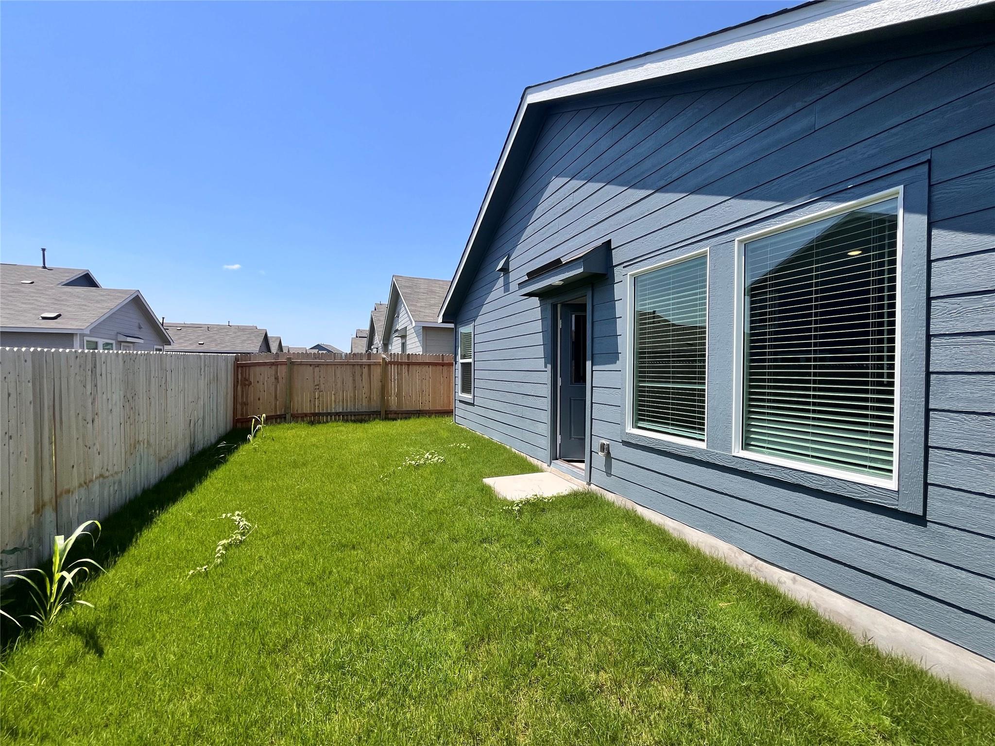 244 Ammolite Ln, Maxwell, TX 78656