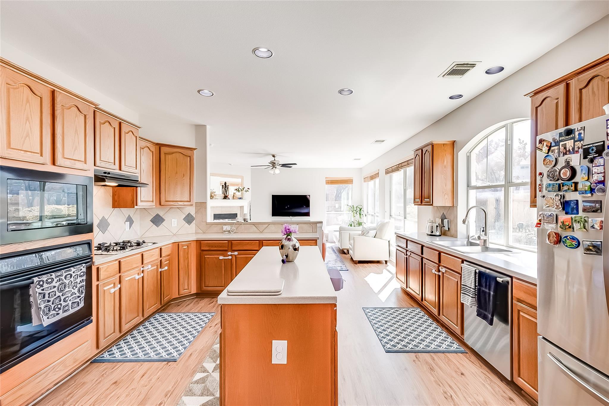 9001 Sunburst Ter, Round Rock, TX 78681