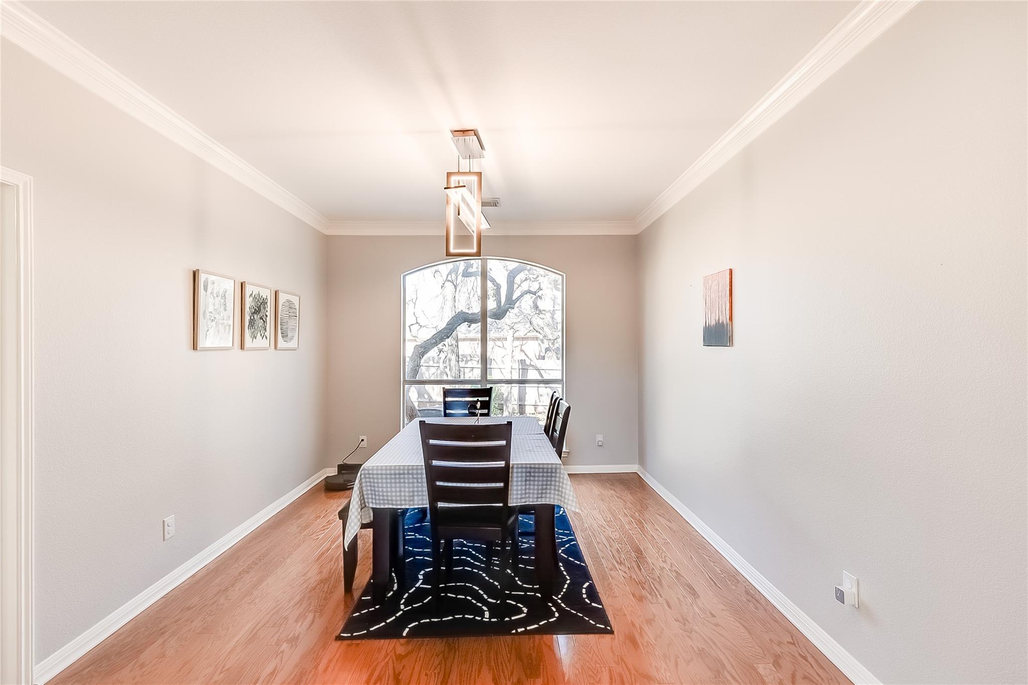 9001 Sunburst Ter, Round Rock, TX 78681