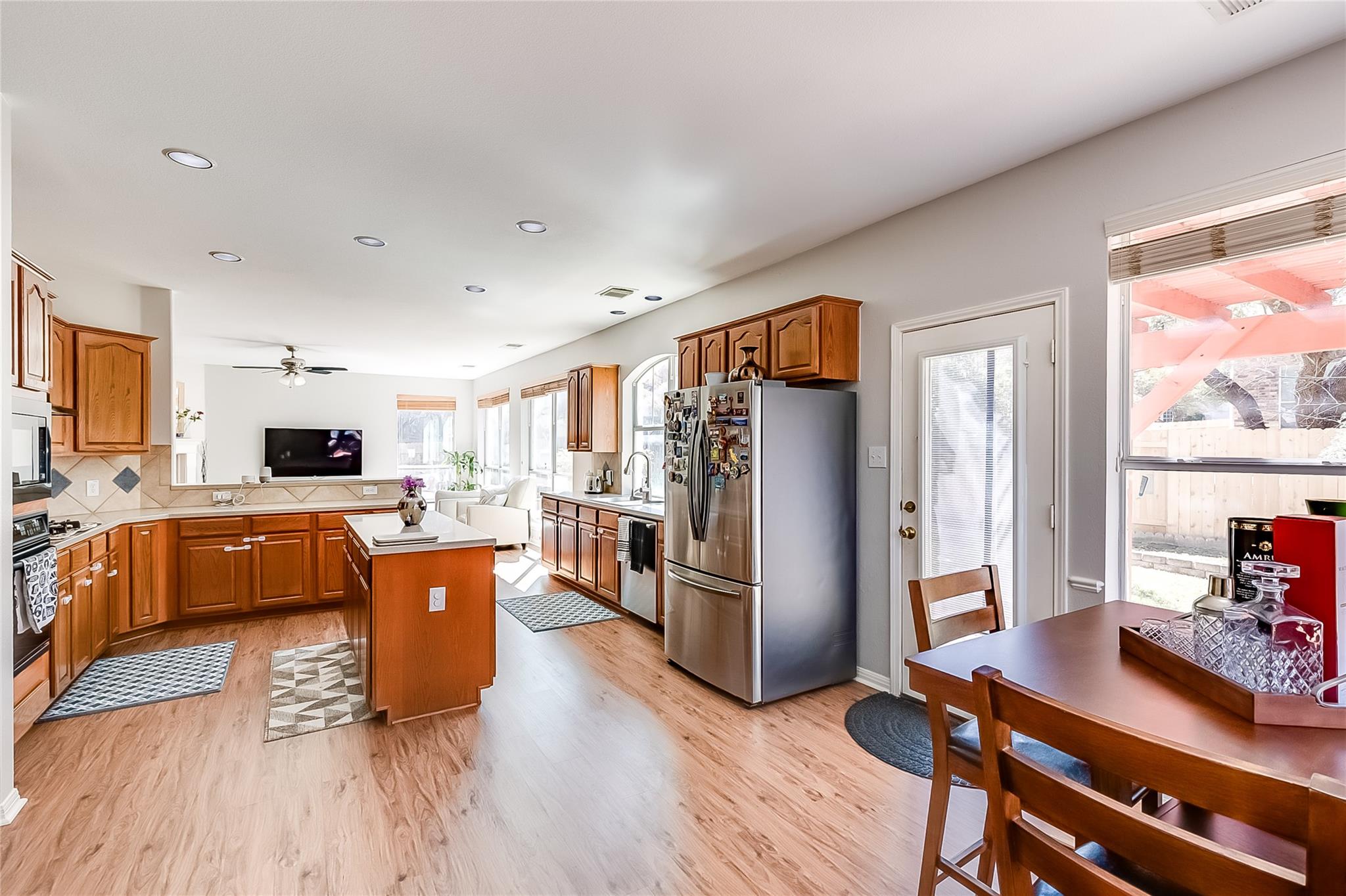 9001 Sunburst Ter, Round Rock, TX 78681