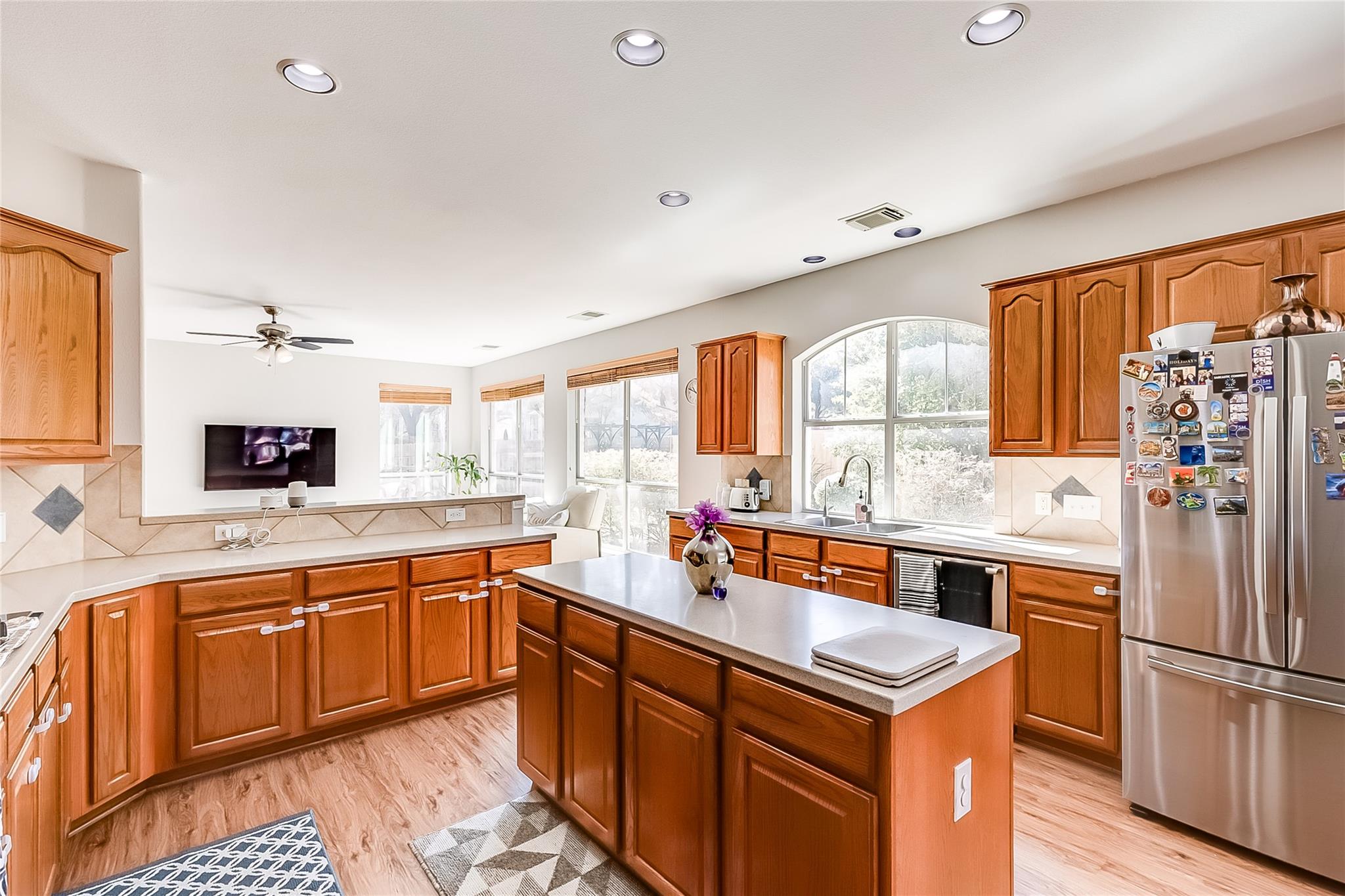 9001 Sunburst Ter, Round Rock, TX 78681