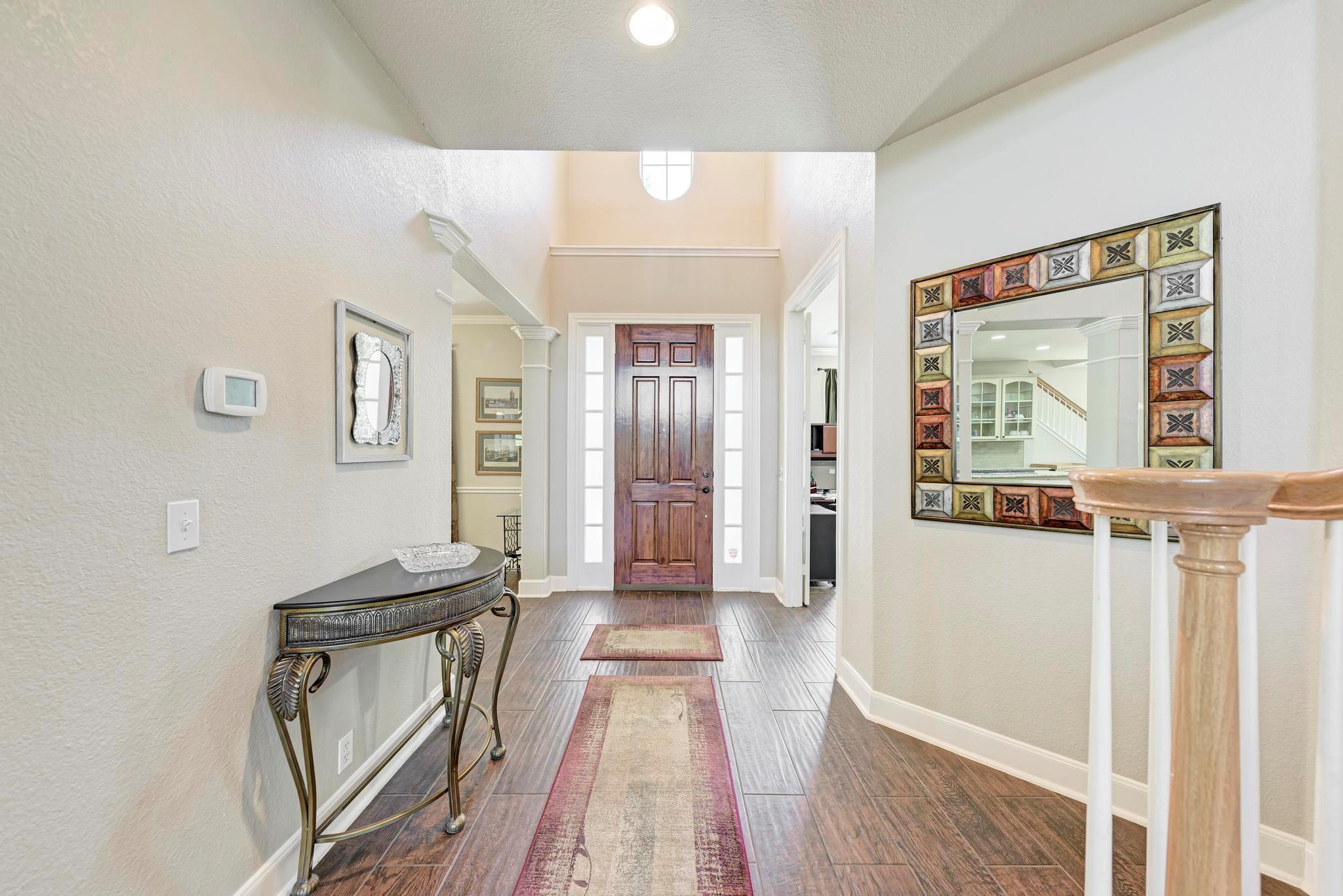 8236 Phantom Canyon Dr, Austin, TX 78726