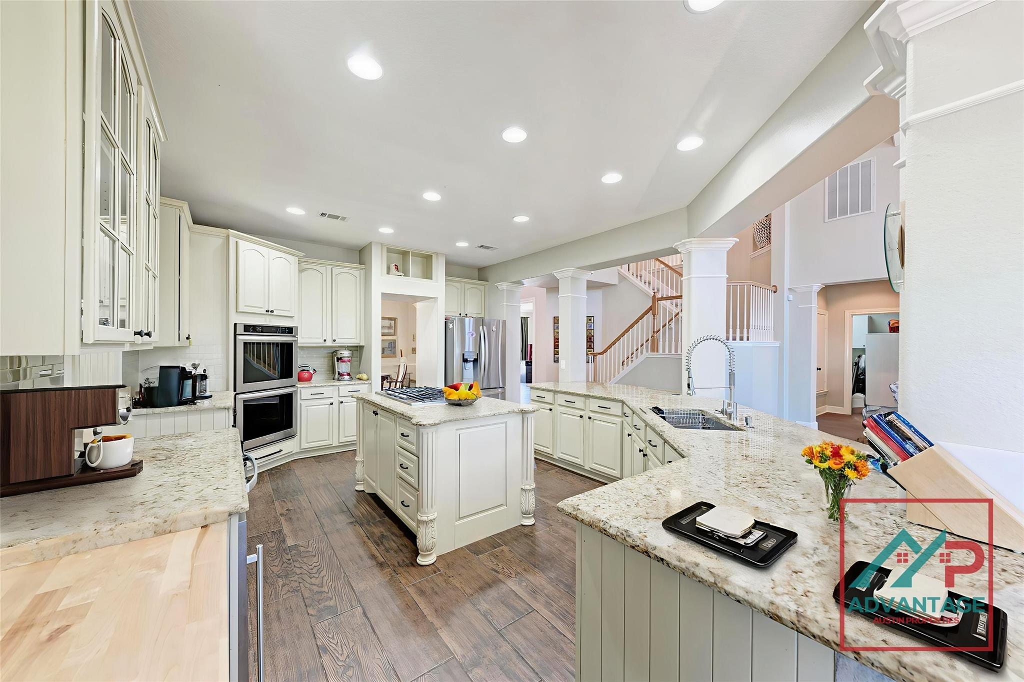 8236 Phantom Canyon Dr, Austin, TX 78726