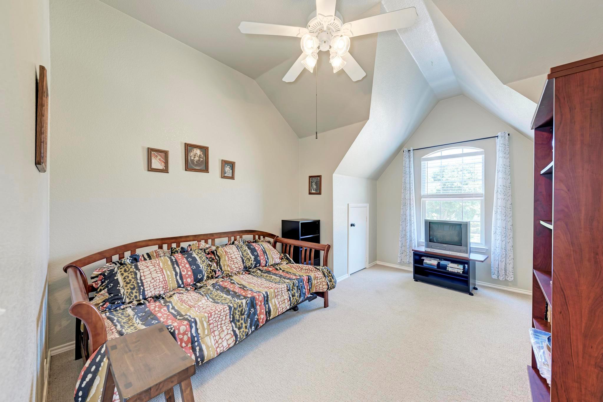 8236 Phantom Canyon Dr, Austin, TX 78726