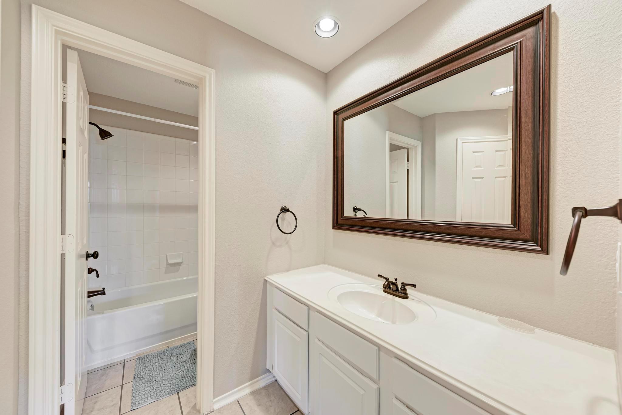 8236 Phantom Canyon Dr, Austin, TX 78726