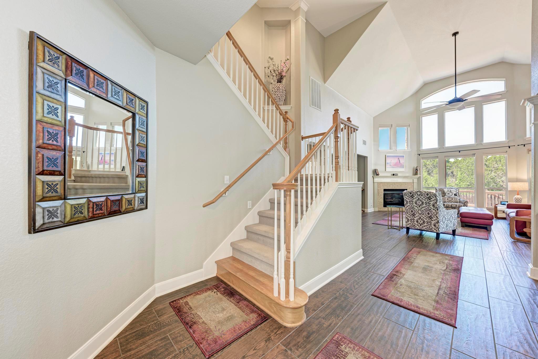 8236 Phantom Canyon Dr, Austin, TX 78726