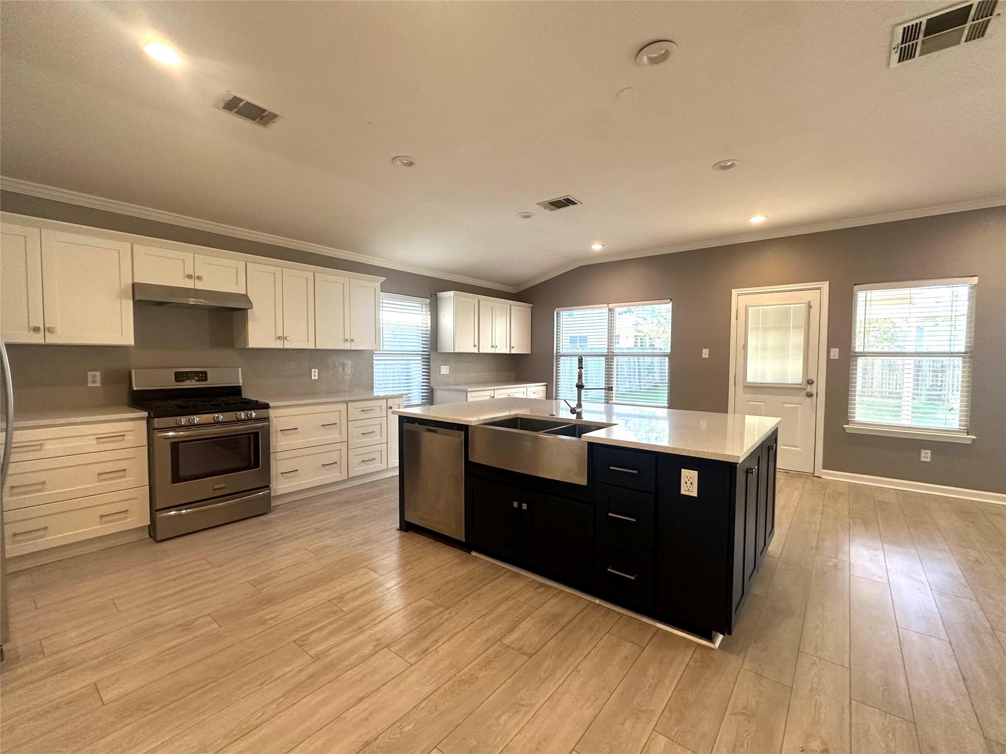 1333 Rosie Ln, Cedar Park, TX 78613