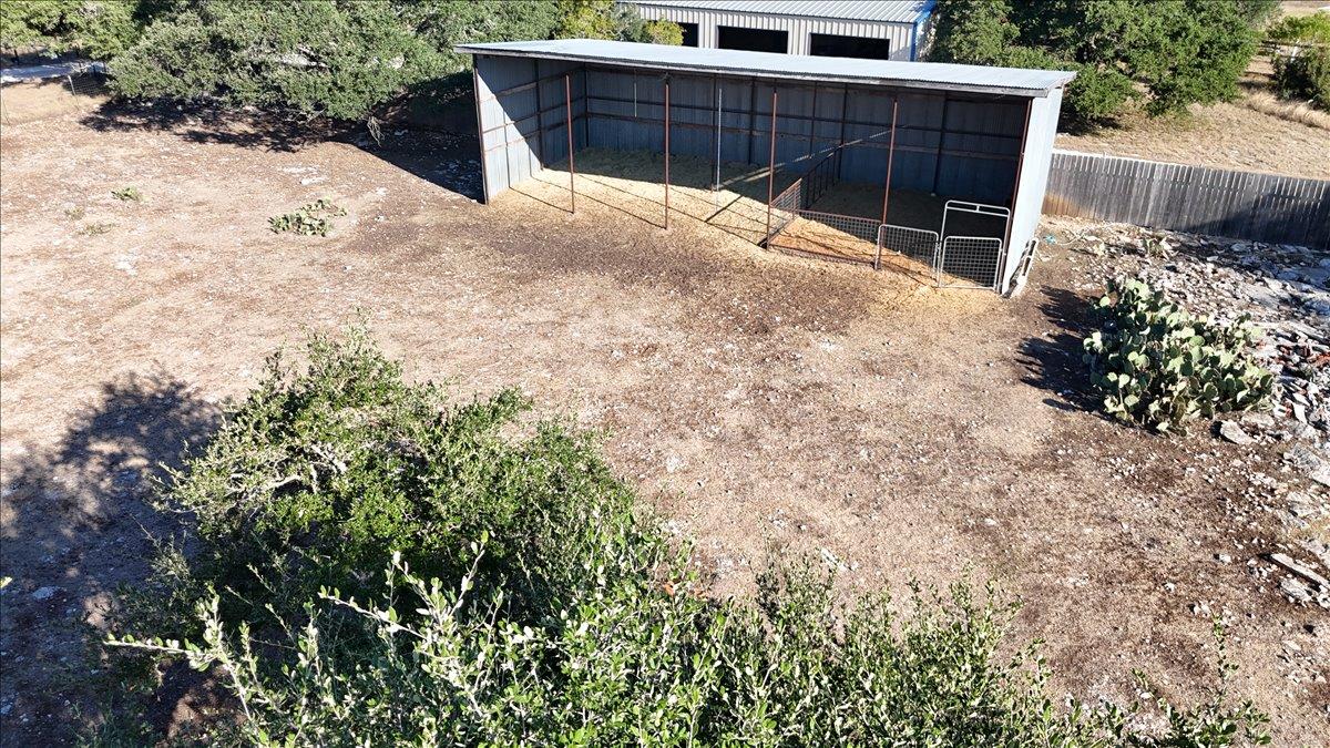 2501 LONE MAN MOUNTAIN Rd, Wimberley, TX 78676