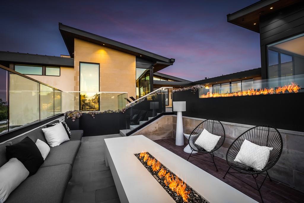 4416 AMARRA Dr, Austin, TX 78735