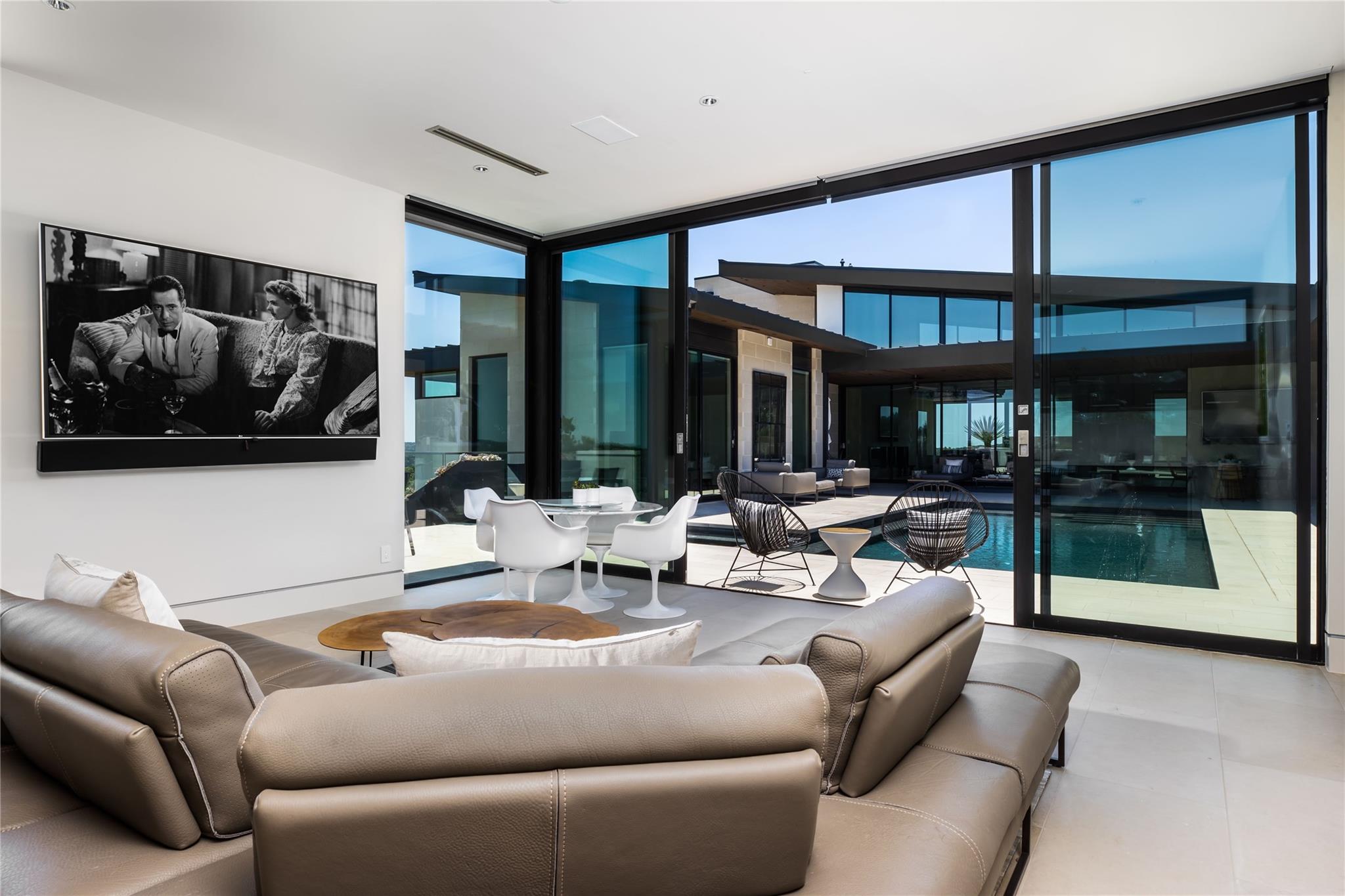 4416 AMARRA Dr, Austin, TX 78735