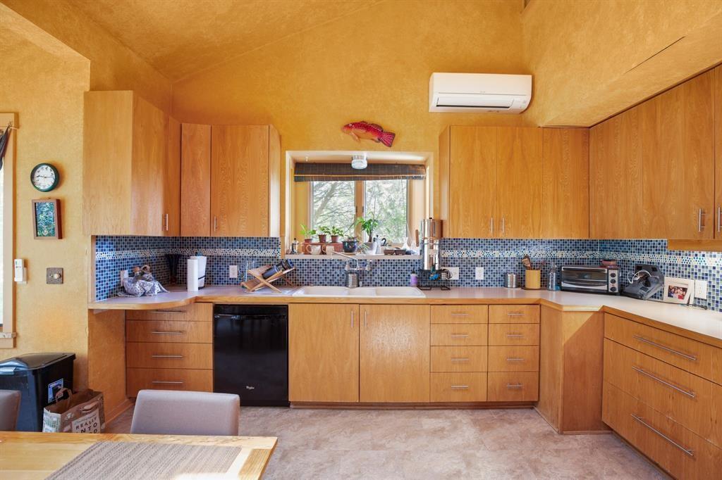 5803 Rittenhouse Shore Dr, Austin, TX 78734