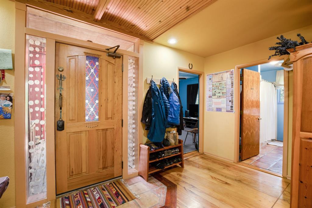 5803 Rittenhouse Shore Dr, Austin, TX 78734