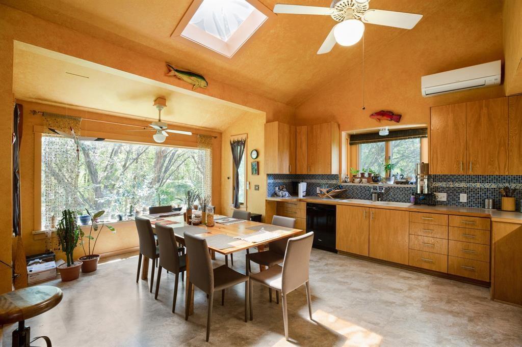 5803 Rittenhouse Shore Dr, Austin, TX 78734