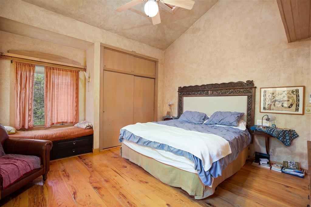 5803 Rittenhouse Shore Dr, Austin, TX 78734