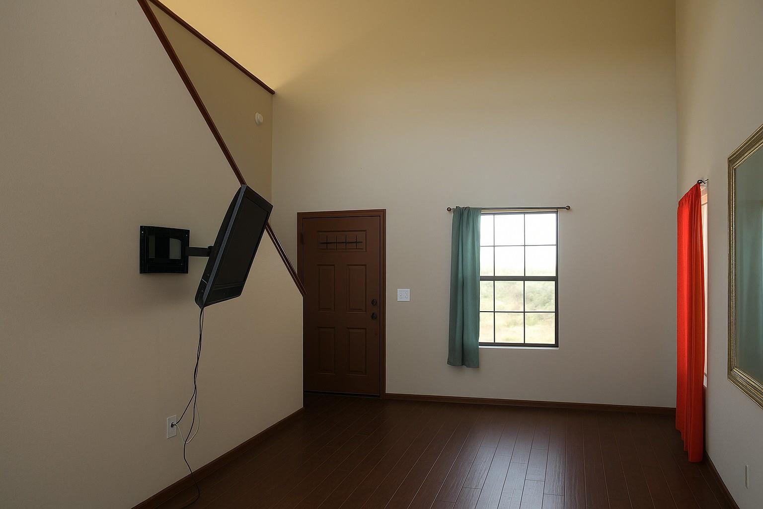 143 Spring Hollow Trl, Smithville, TX 78957