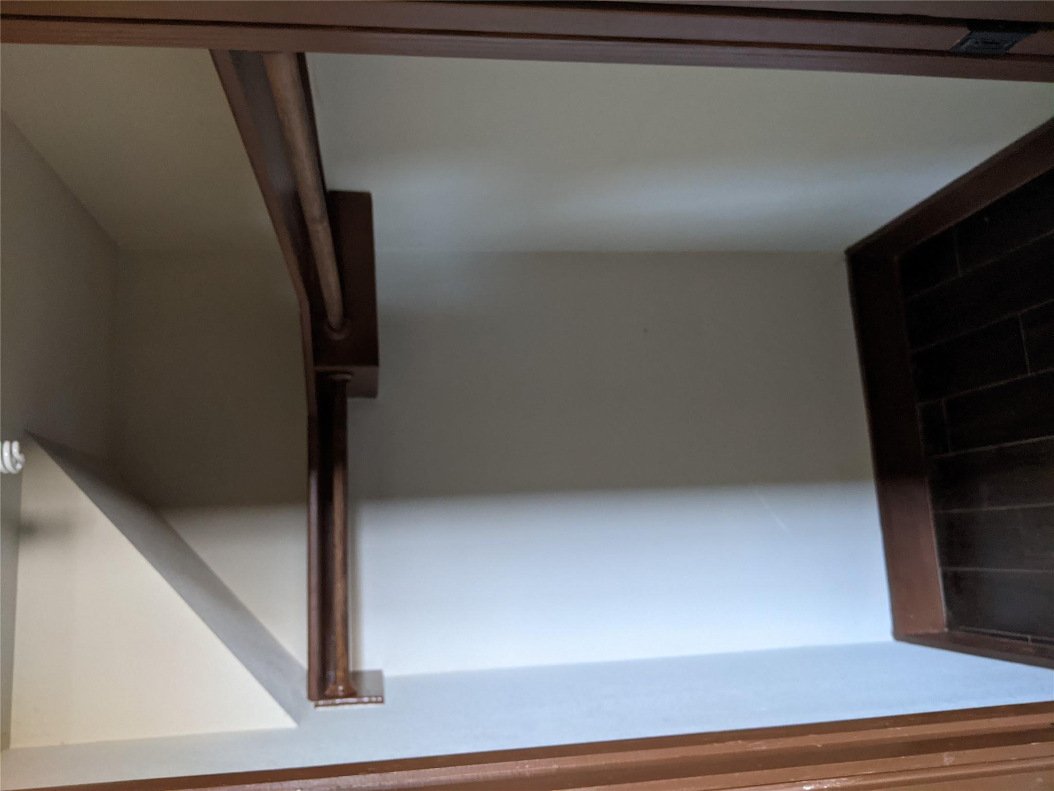 143 Spring Hollow Trl, Smithville, TX 78957