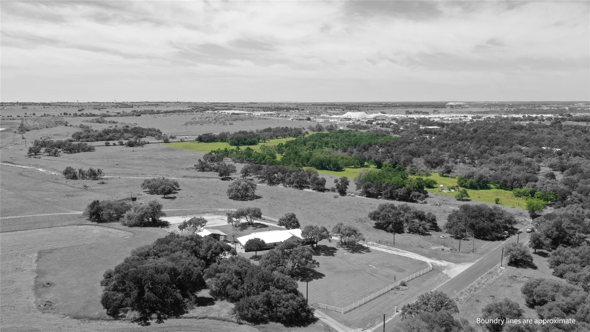 3215 County Road 305, Jarrell, TX 76537