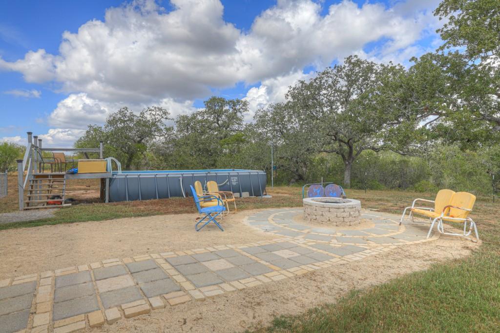 2354 Fm 2438, Seguin, TX 78155