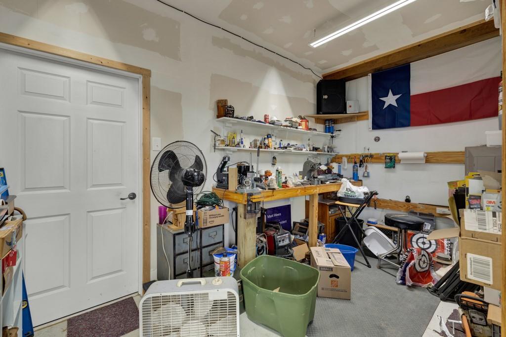 2354 Fm 2438, Seguin, TX 78155