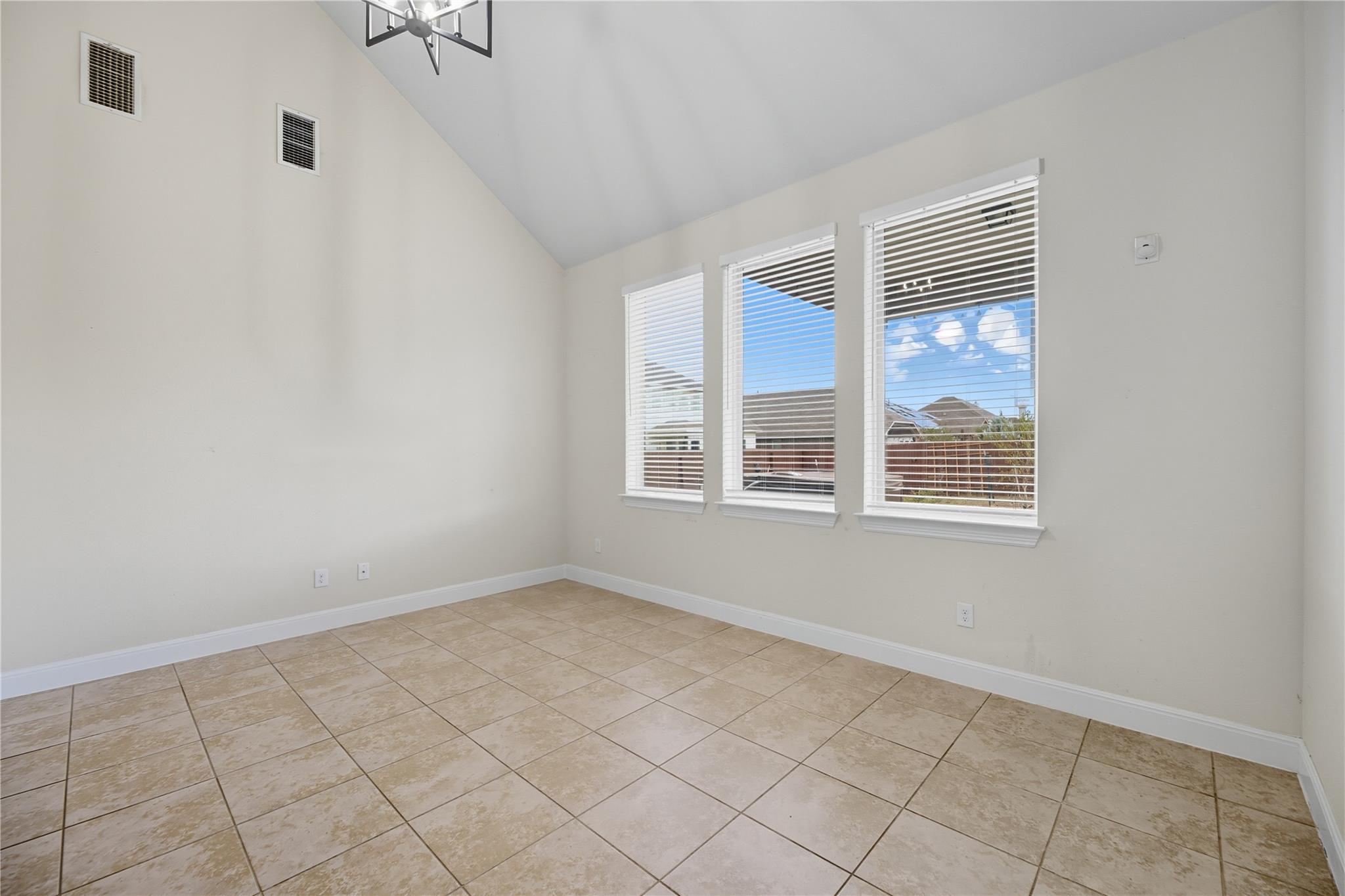 426 Vista Gardens Dr, Buda, TX 78610