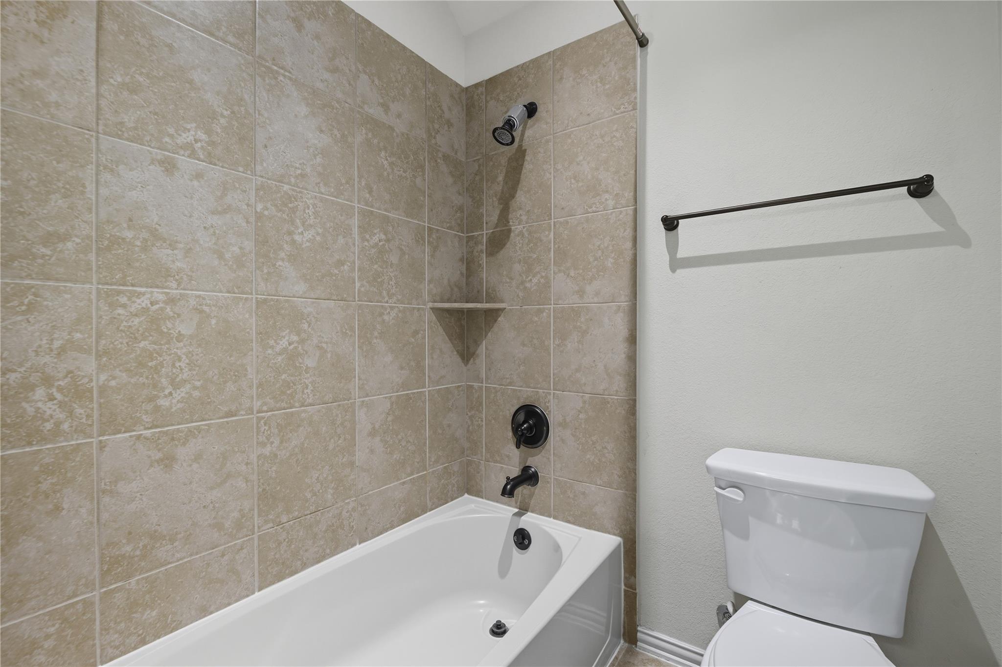 426 Vista Gardens Dr, Buda, TX 78610