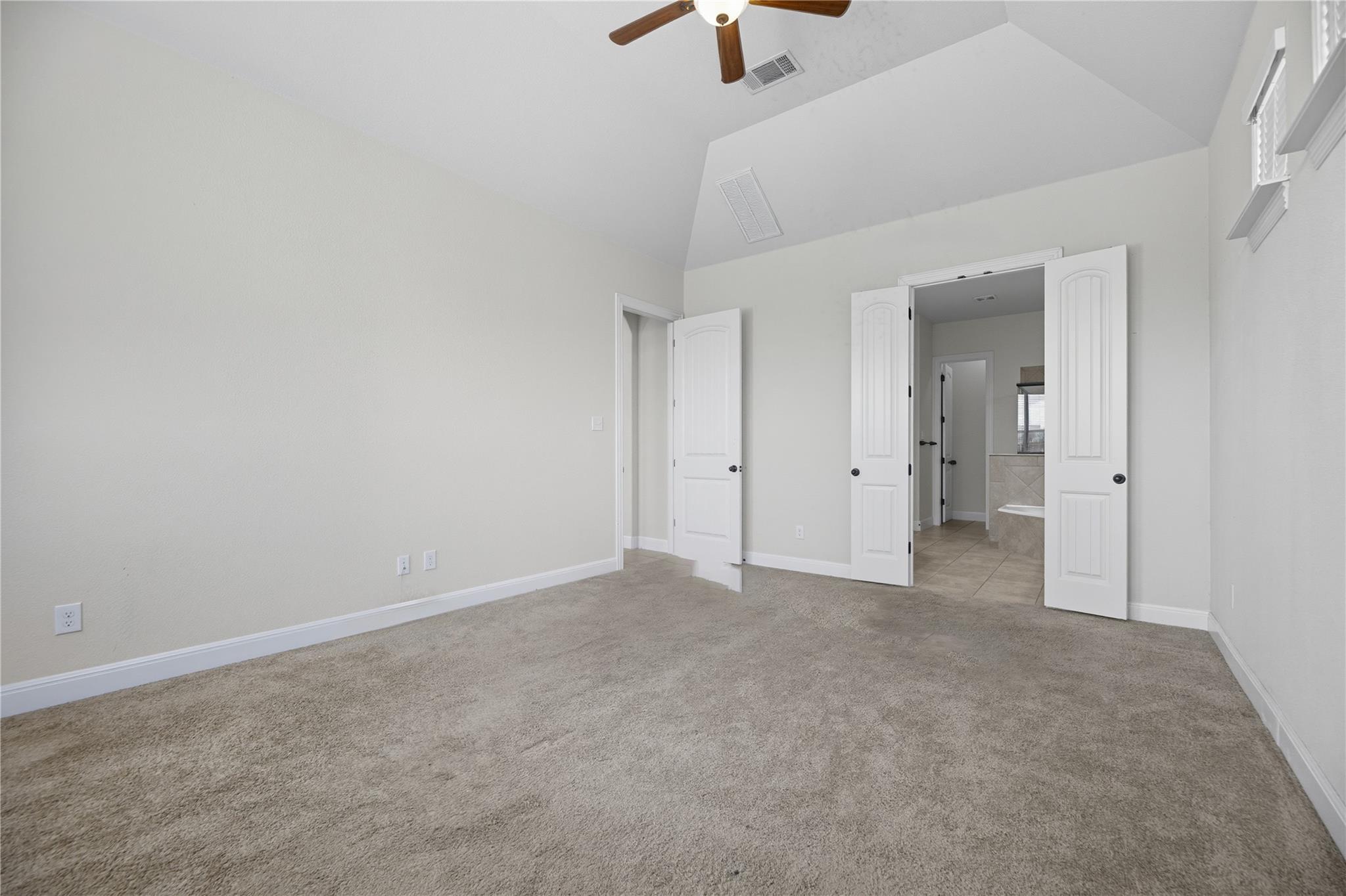 426 Vista Gardens Dr, Buda, TX 78610