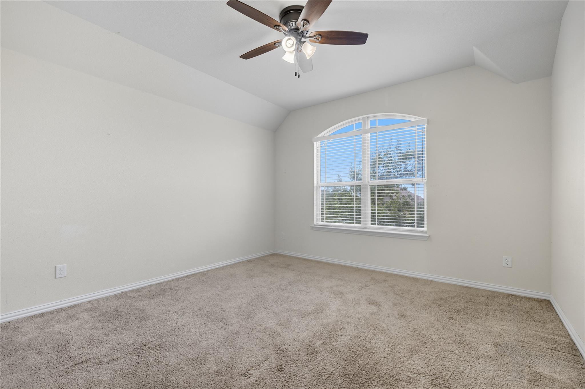 426 Vista Gardens Dr, Buda, TX 78610