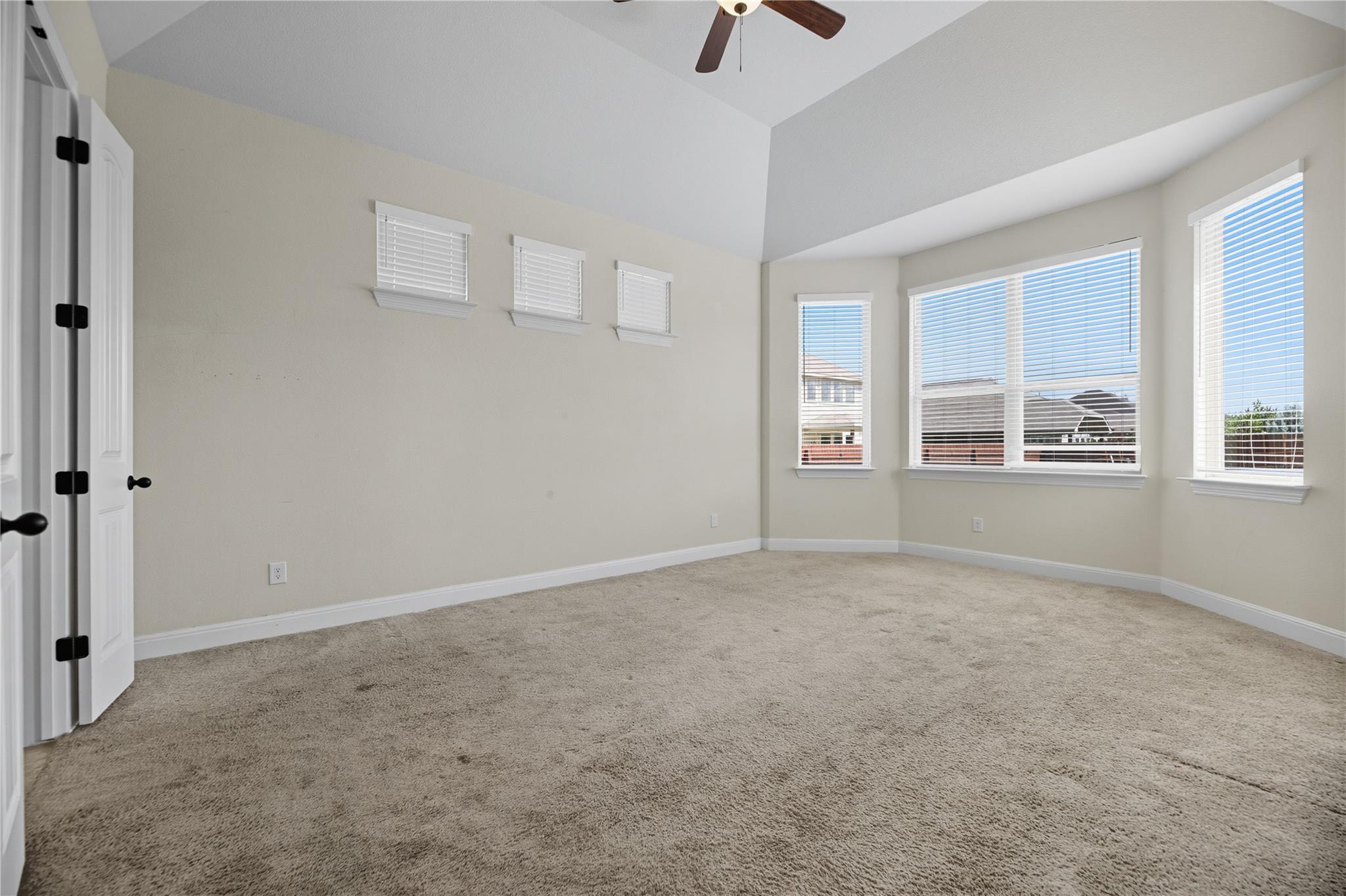 426 Vista Gardens Dr, Buda, TX 78610