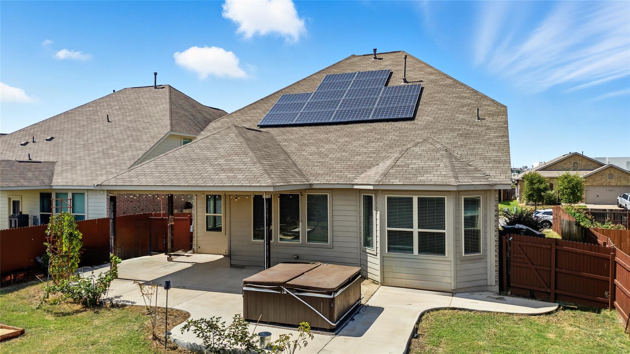 426 Vista Gardens Dr, Buda, TX 78610