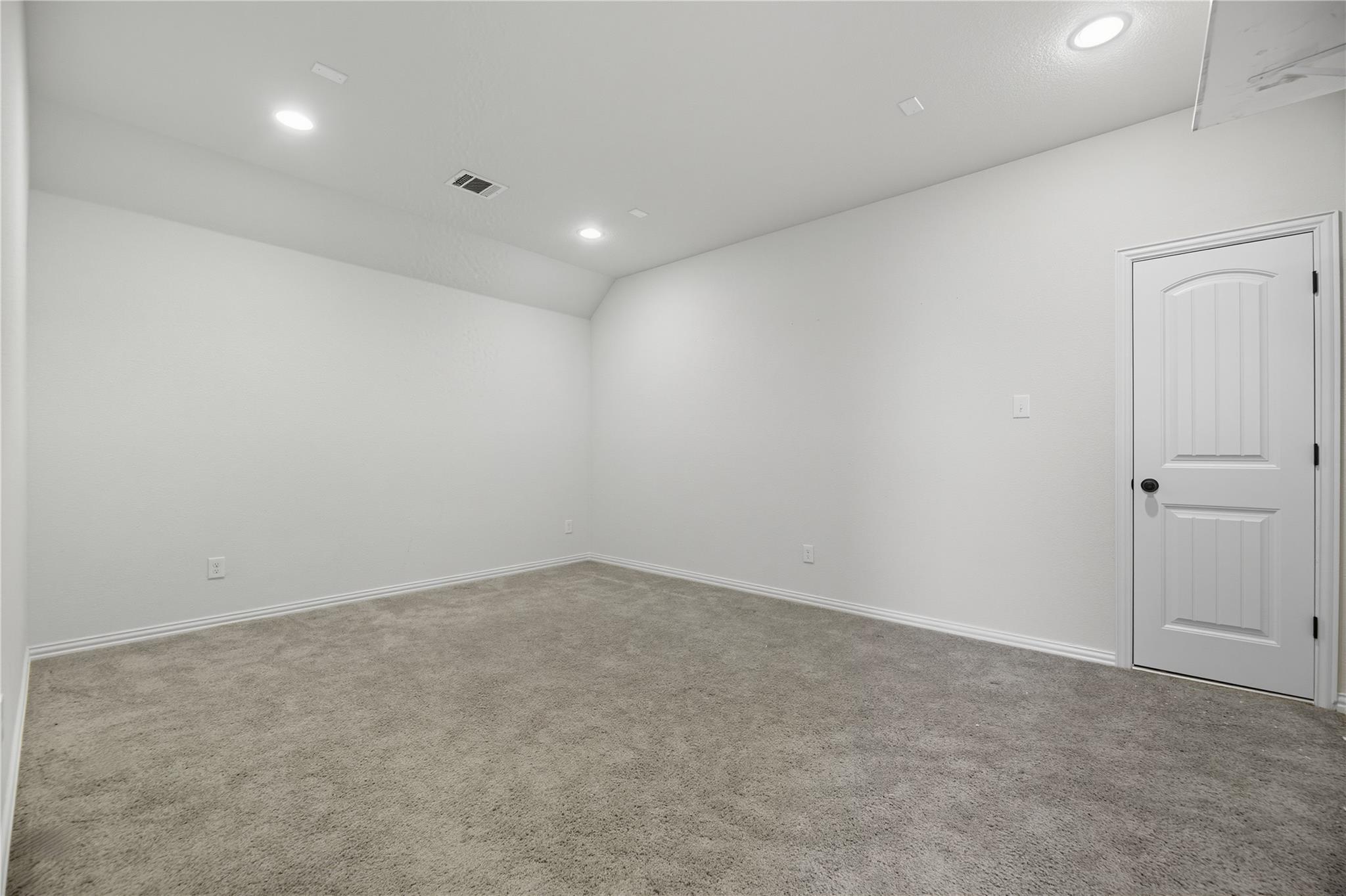 426 Vista Gardens Dr, Buda, TX 78610