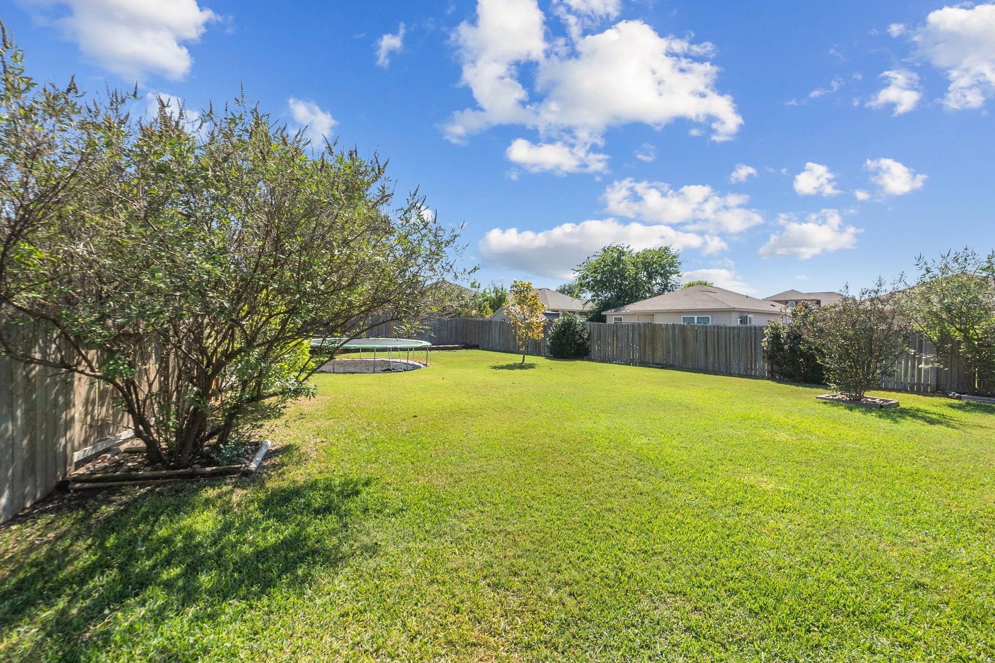 233 J E Brown Ln, Jarrell, TX 76537