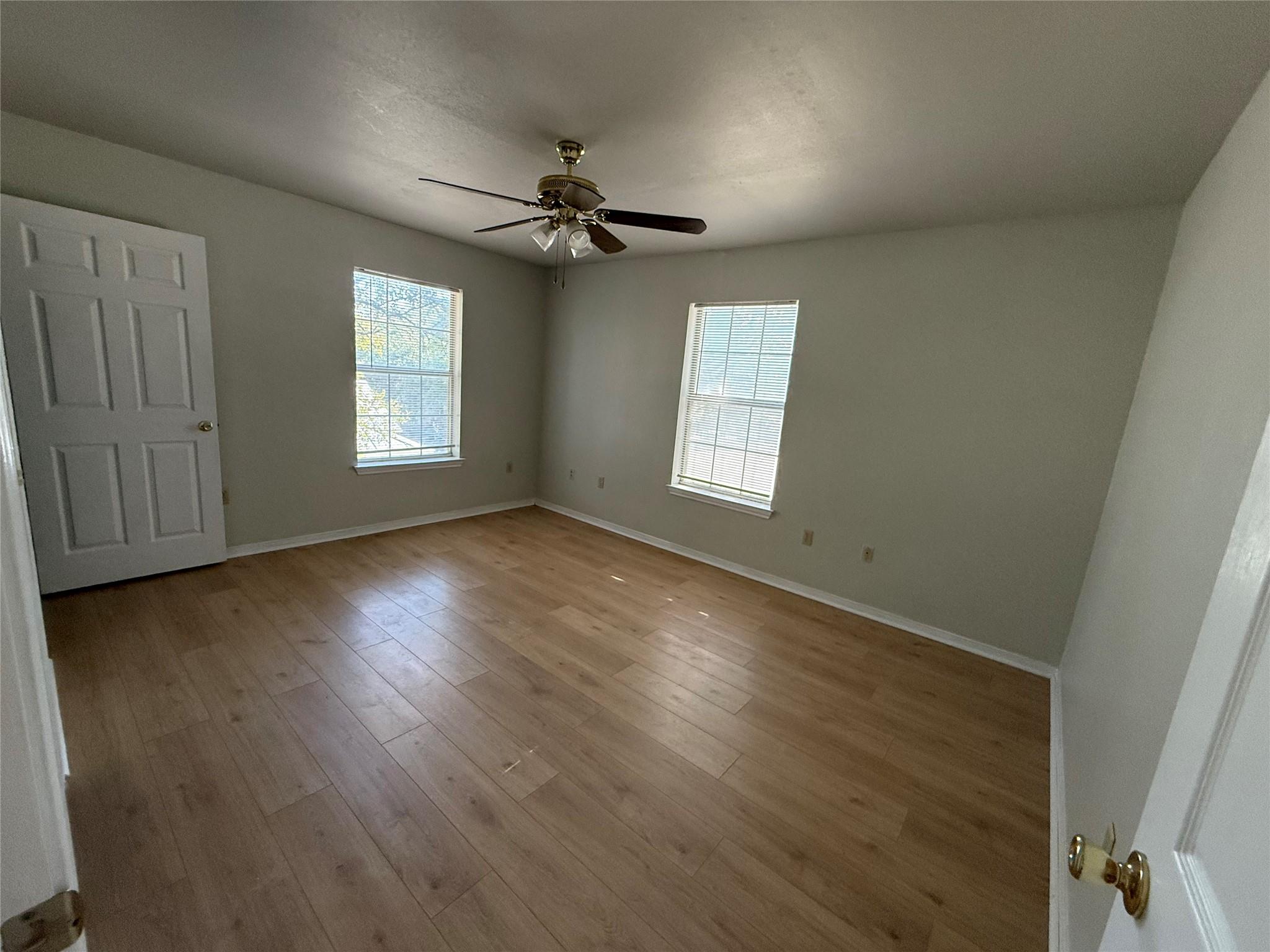 2907 Whisper Oaks Ln, Georgetown, TX 78628